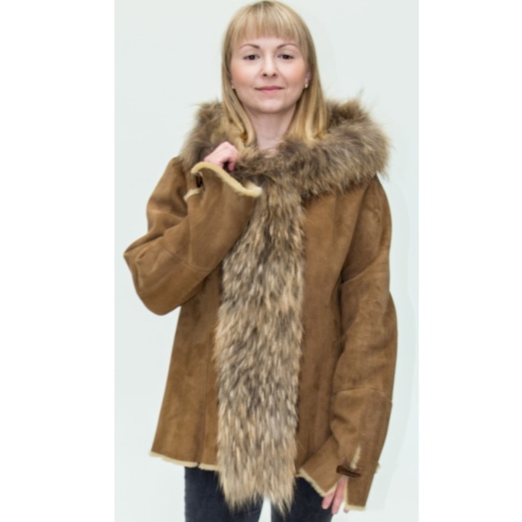 CLEARANCE Fur Shearling with Finn Raccoon Fur